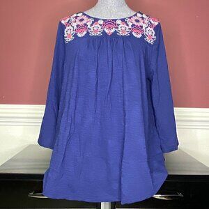 new directions blue embroidered blouse size Large